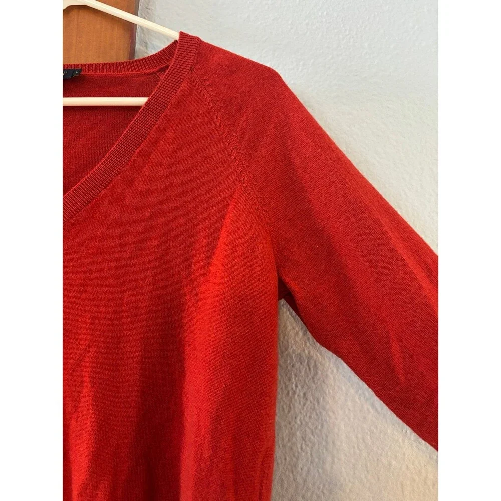 Pendleton Women's 100% Merino Wool v neck Sweater large orange medium - Picture 2 of 9